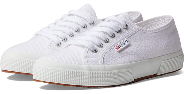 Superga 2750 Cotu Classic Sneakers | 40plusstyle.com