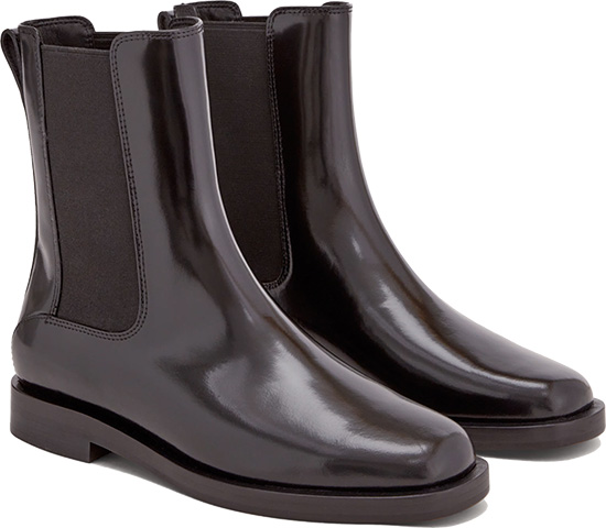 Everlane The Chelsea Boots | 40plusstyle.com