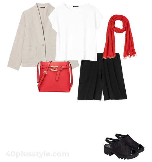 Lightweight blazer, tee and shorts | 40plusstyle.com