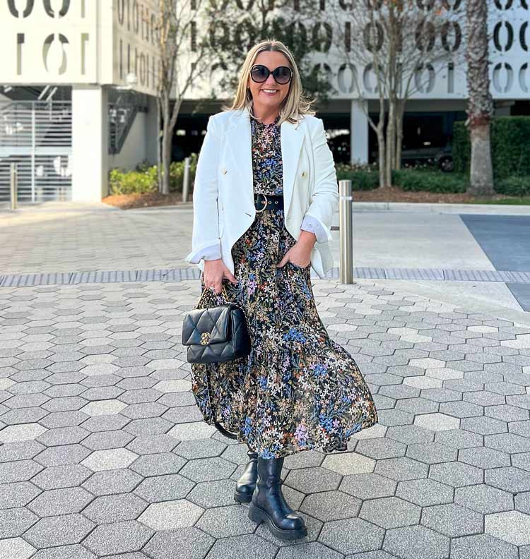 Jona in a floral dress and blazer | 40plusstyle.com