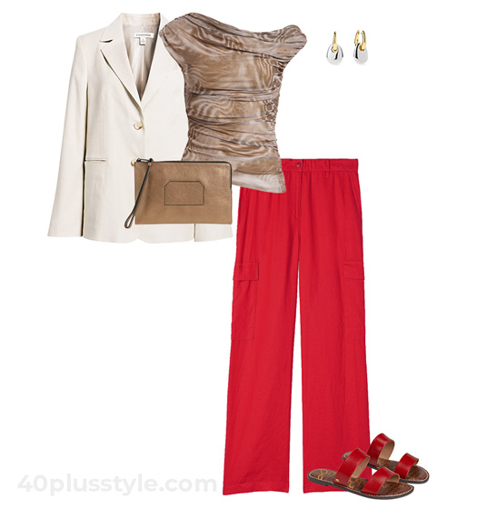 Warm weather vacation outfits - linen blazer and pants | 40plusstyle.com