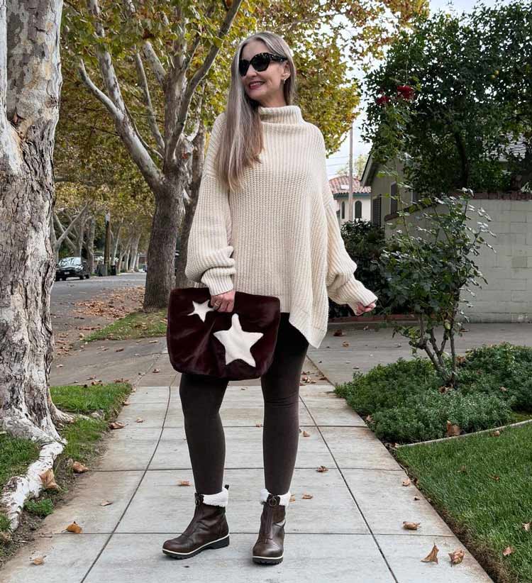 Dawn Lucy in a sweater and leggings | 40plusstyle.com