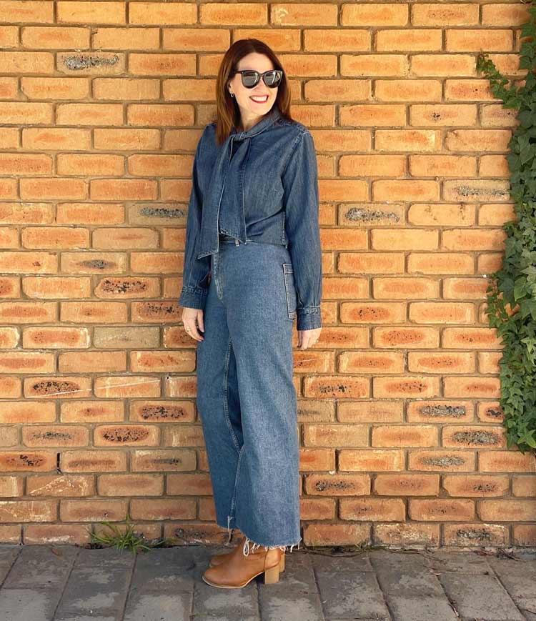 Karen wears double denim | 40plussyle.com