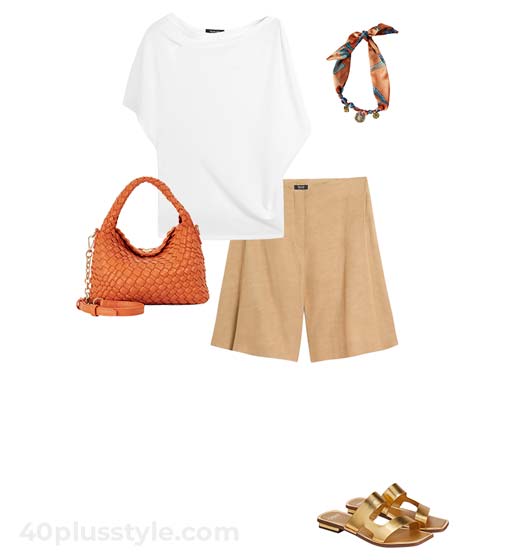 White t-shirt and shorts | 40plusstyle.com