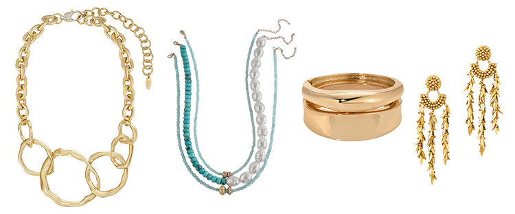 Statement jewelry | 40plusstyle.com