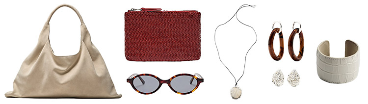 Summer capsule wardrobe - accessories | 40plusstyle.com