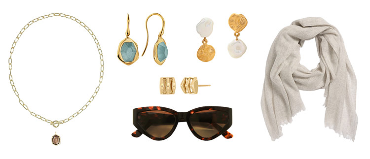 Accessories for fall | 40plusstyle.com