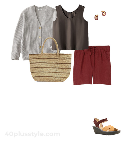 Cardigan and shorts outfit | 40plusstyle.com